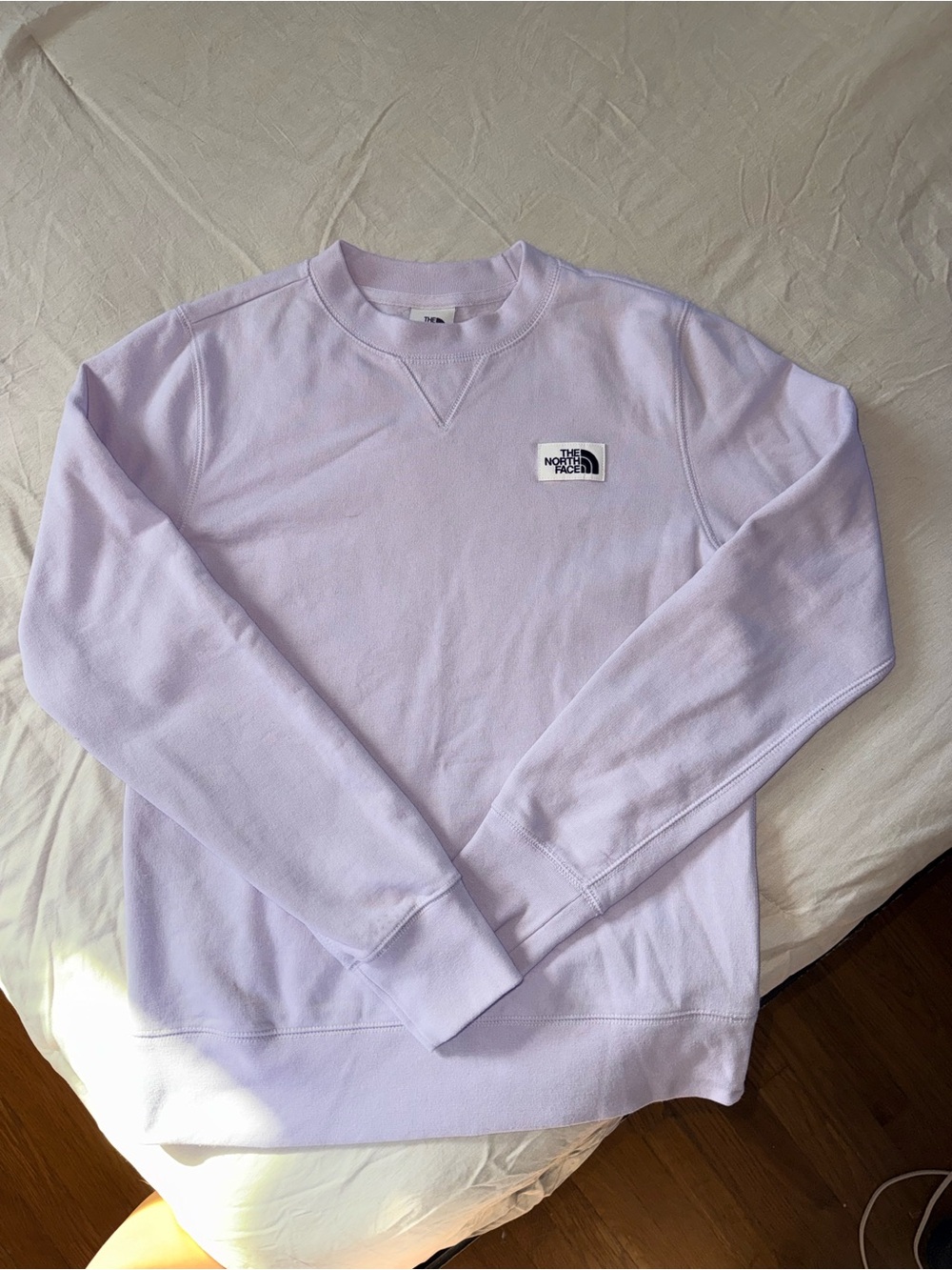 The North Face Men’s Crewneck Sweatshirt - Light Lavender